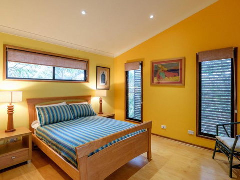 Five Bimba (Tractor House) - Timeshare Accommodation 11