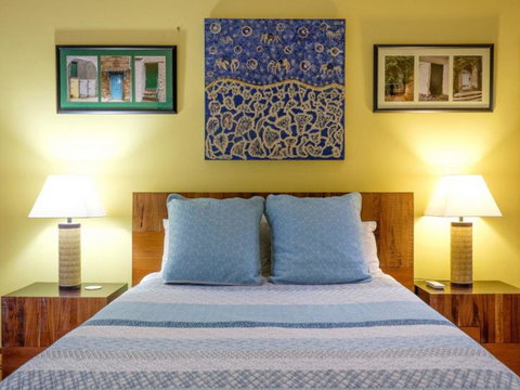 Five Bimba (Tractor House) - Timeshare Accommodation 5