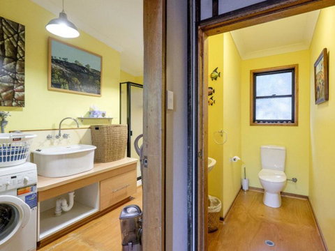 Five Bimba (Tractor House) - Timeshare Accommodation 15