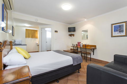 Glenmore Tavern - Timeshare Accommodation 32