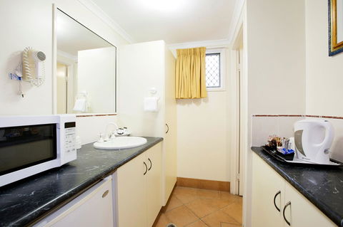 Glenmore Tavern - Timeshare Accommodation 34