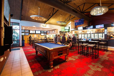 Glenmore Tavern - Timeshare Accommodation 6