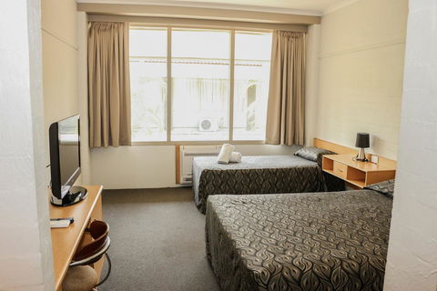 Salisbury Hotel Motel - Timeshare Accommodation 11