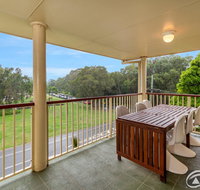 Immaculate Spacious Second Floor Unit Overlooking Pristine Parklands - Timeshare Accommodation