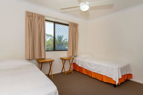 Spacious Unit Overlooking Moreton Bay - Boyd St, Woorim - Timeshare Accommodation 2