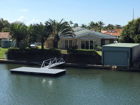 Private Canal Duplex With Pontoon - Oleander Drive, Bongaree - Timeshare Accommodation 0