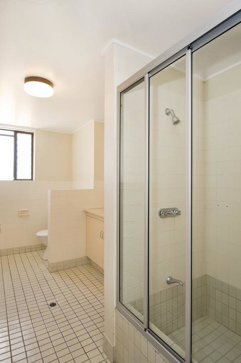 Everything You Need Including A Pool! Karoonda Sands Apartments - Timeshare Accommodation 8