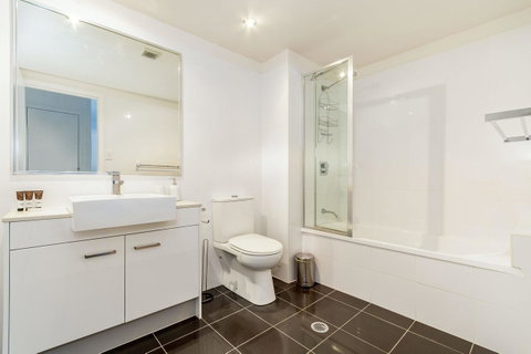 First Floor, Air Conditioned, Free Wi-Fi! - Timeshare Accommodation 17