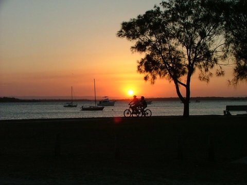 Fishing And Swimming At Your Doorstep - Sylvan Beach Esp, Bellara - Timeshare Accommodation 10