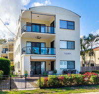 Waterfront views from private rooftop balcony - Bayview South Esp Bongaree - Timeshare Accommodation