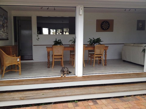 Hampton Cottage- Delightful Cottage Bring Your Dog! - Timeshare Accommodation 0