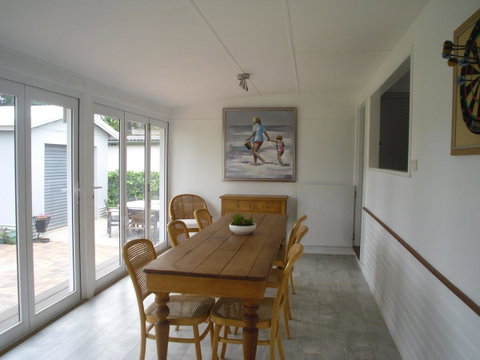 Hampton Cottage- Delightful Cottage Bring Your Dog! - Timeshare Accommodation 9