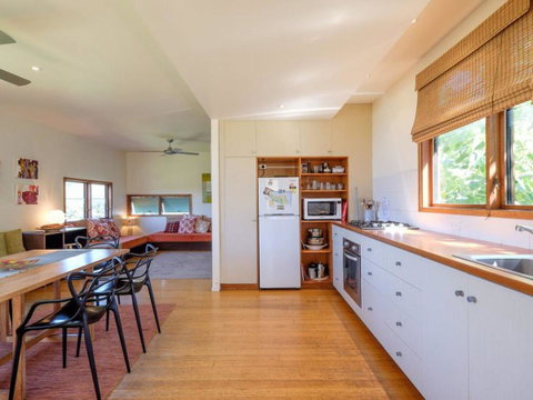 Eddies Place - Timeshare Accommodation 4