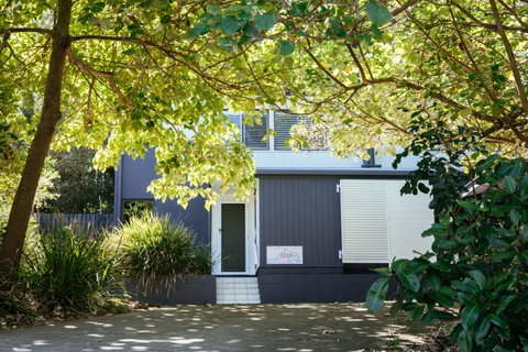 Point Break Beach House - Timeshare Accommodation 1