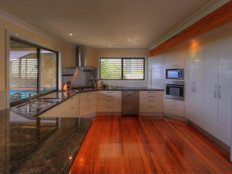 Belle Vue Beach House By Discover Stradbroke - Timeshare Accommodation 19