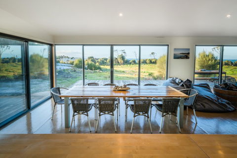 Sawyers Bay Shacks - Timeshare Accommodation 1