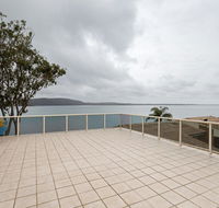 1 'Kooringal' 105 Soldiers Point Road - waterfront unit wth aircon - Timeshare Accommodation