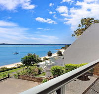 10 'Kiah' 53 Victoria Parade - Waterfront Views AIRCON and Close to the Marina.