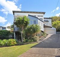 10 Barra Crescent Coolum Beach 500 BOND WIFI walking distance to beach - Timeshare Accommodation