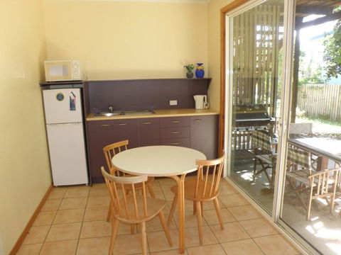 11 Bambara Street - Timeshare Accommodation 3