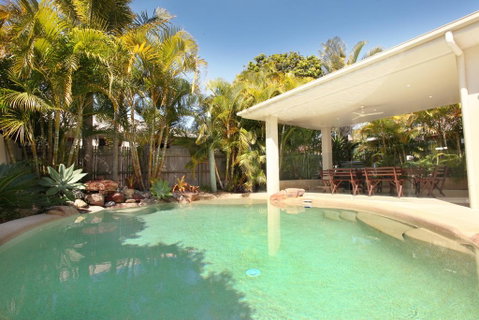 11 Dalmor Court, Coolum Beach - Pet Friendly, Linen Supplied, 500 BOND - Timeshare Accommodation 2