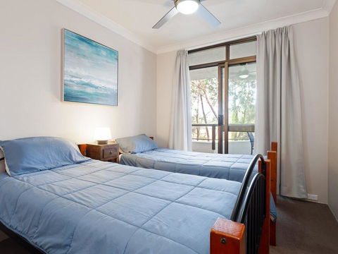 14 'The Commodore' 9-11 Donald Street- Unit In The Heart Of Town With Views & WIFI - Timeshare Accommodation 1