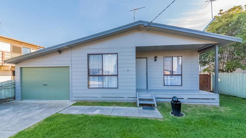 14 Lansell Road, Cowes - Timeshare Accommodation 3