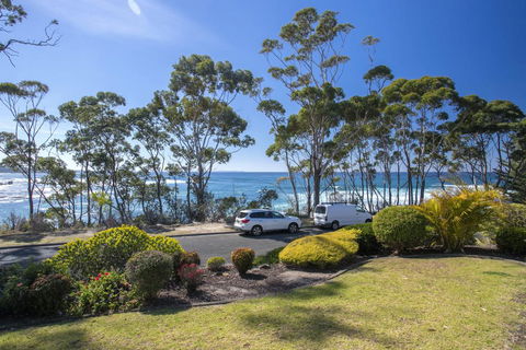 16 Shipton Cres - Secluded Away - Timeshare Accommodation 0