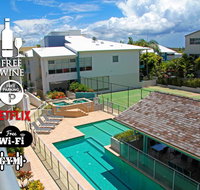 1BR Coolum Beach  Roof Terrace Spa Tennis Pool - Timeshare Accommodation