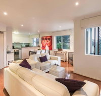 2 Bedroom with Parking  AC Close To Beach  City - Timeshare Accommodation