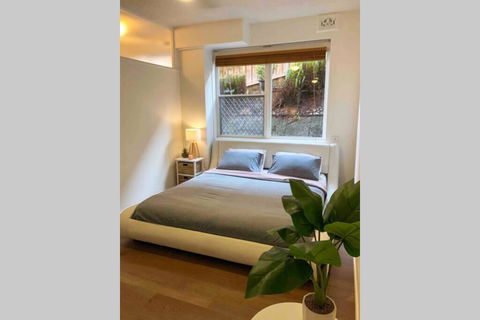 2 Bedroom, SHORT Walk To CBD,BEACH And DARBY ST - Timeshare Accommodation 1