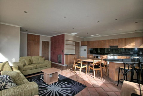 2 Munyang Street, Jindabyne - Timeshare Accommodation 0