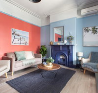 2-Bed Apartment Metres From Coogee Beach and Dining - Timeshare Accommodation