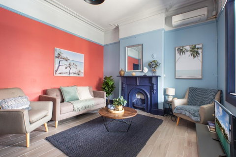 2-Bed Apartment Metres From Coogee Beach And Dining - Timeshare Accommodation 0