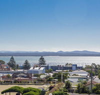 211 'The Landmark' 61B Dowling Street - Resort Style holiday with pool games room  restaurant