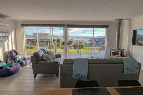 BINALONG BRAE @ Bay Of Fires Two Bedroom Both With Ensuites - Timeshare Accommodation 4