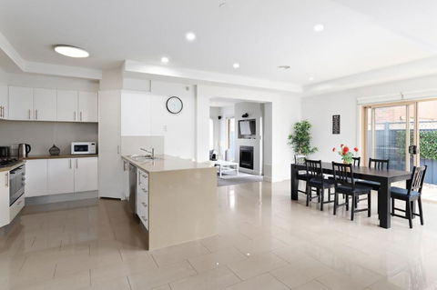 Boutique Stays - Mentone Abode - Timeshare Accommodation 4