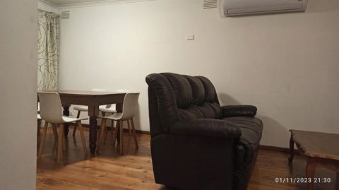Caulfield Family Home With Large Space - Timeshare Accommodation 1