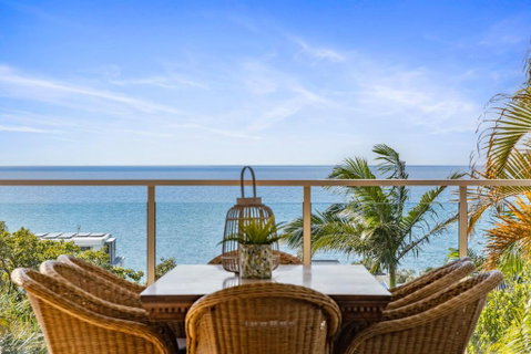 Coolum OCEAN VIEWS, Oasis Pool, Cinema & Games Room - Timeshare Accommodation 0