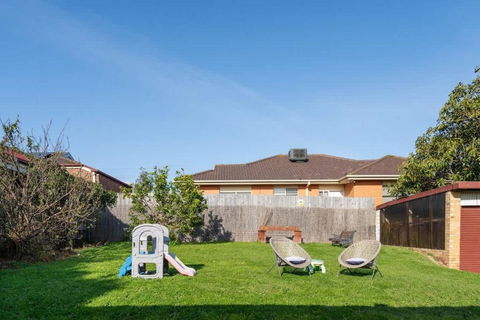Cozy 3 BR Family Home In Mentone - Timeshare Accommodation 2