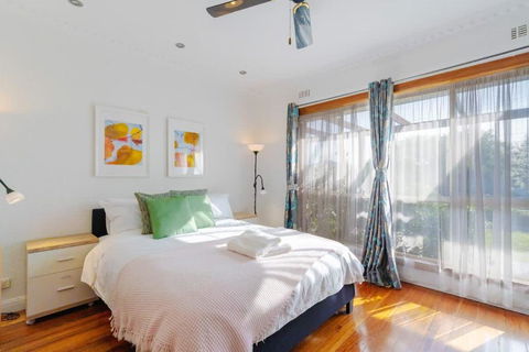 Cozy 3 BR Family Home In Mentone - Timeshare Accommodation 3