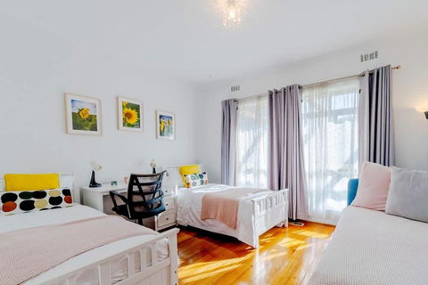 Cozy 3 BR Family Home In Mentone - Timeshare Accommodation 1
