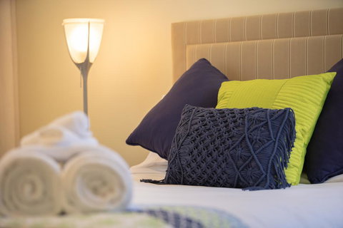 3 Bedroom Ultimate Luxury Waterfront - Timeshare Accommodation 2