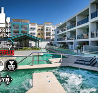 3BR Coolum Beach Escape  Courtyard Pool Spa Tennis - Timeshare Accommodation
