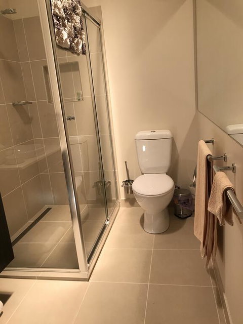 5 Star Room With Own Bathroom - Singles, Couples, Families Or Executives - Timeshare Accommodation 2
