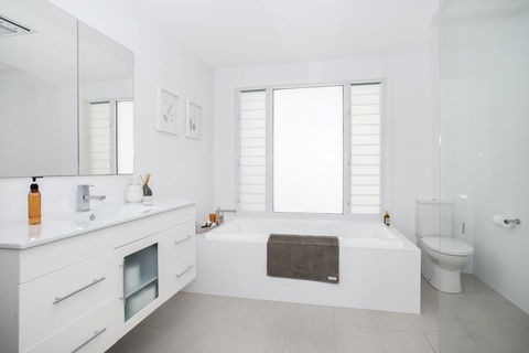 83A Garrads Lane, MILTON - Timeshare Accommodation 2