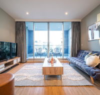 Above The Square on Hindmarsh-Pool - Gym - Carpark - Timeshare Accommodation