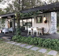 Absolute riverfront shipping container cabin - Timeshare Accommodation