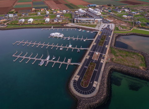 Absolute Waterfront Apt 319 Lighthouse - Timeshare Accommodation 2