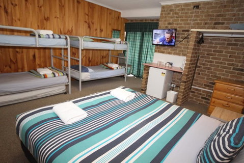Acacia Snowy Motel - Timeshare Accommodation 3